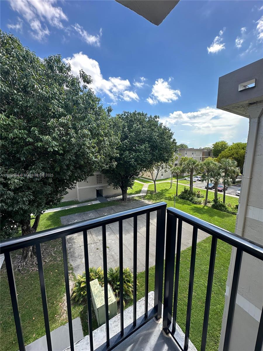 1825 West 56th Street, Unit 410 Hialeah, FL 33012 - Photo 16 of 18