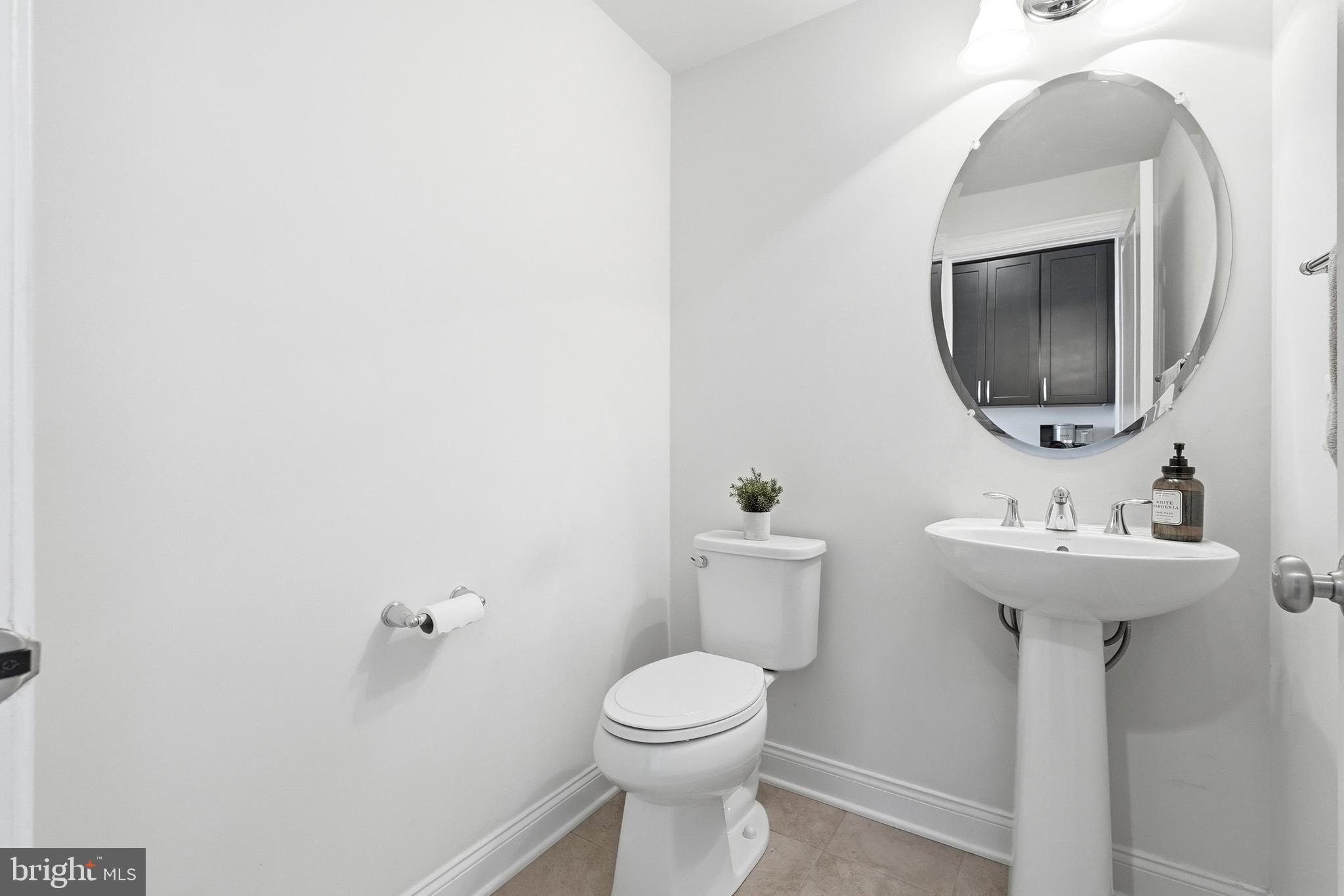 2602 Maple Rock Road Hanover, MD 21076 - Photo 21 of 60 Powder Room