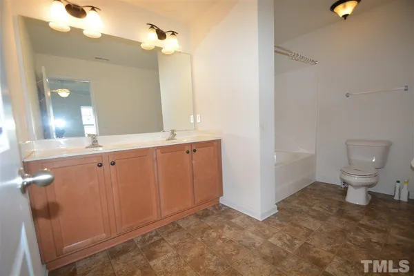 $1,675 | 1304 Cozart Street, Unit 226, Durham, NC 27704