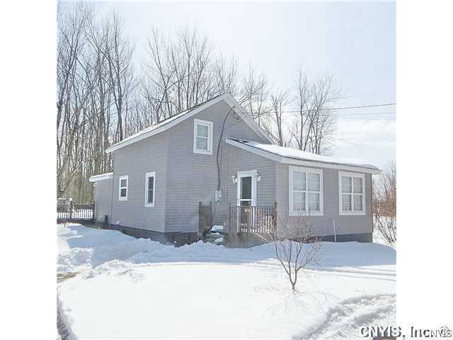 193 Lake Shore Road Granby, NY 13069 - Photo 1 of 1 Exterior Front