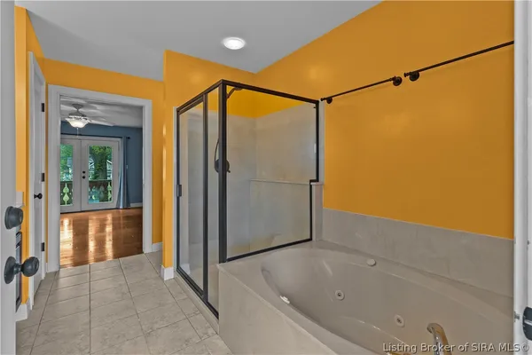 $399,000 | 201 South 3rd Street, Jeffersonville, IN 47130