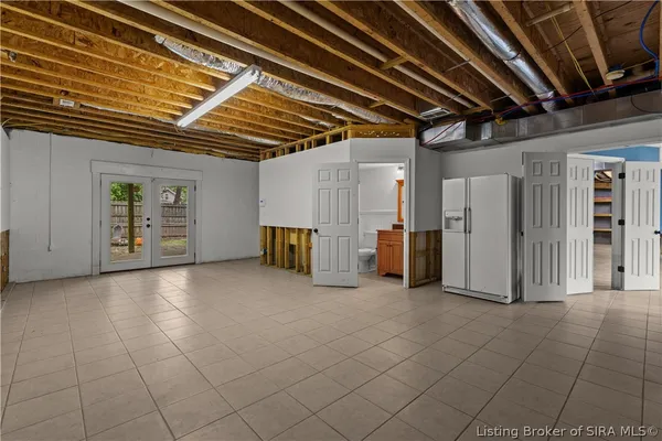 $399,000 | 201 South 3rd Street, Jeffersonville, IN 47130