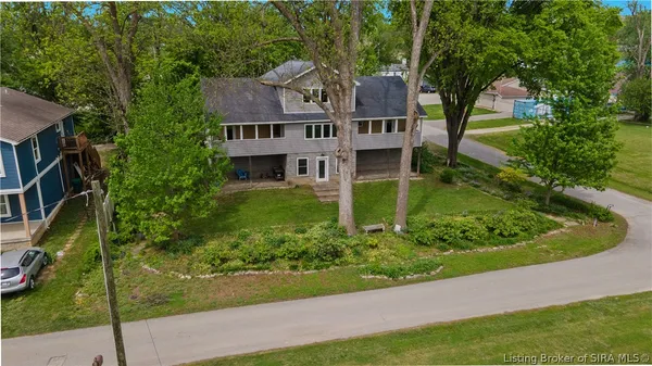 $399,000 | 201 South 3rd Street, Jeffersonville, IN 47130