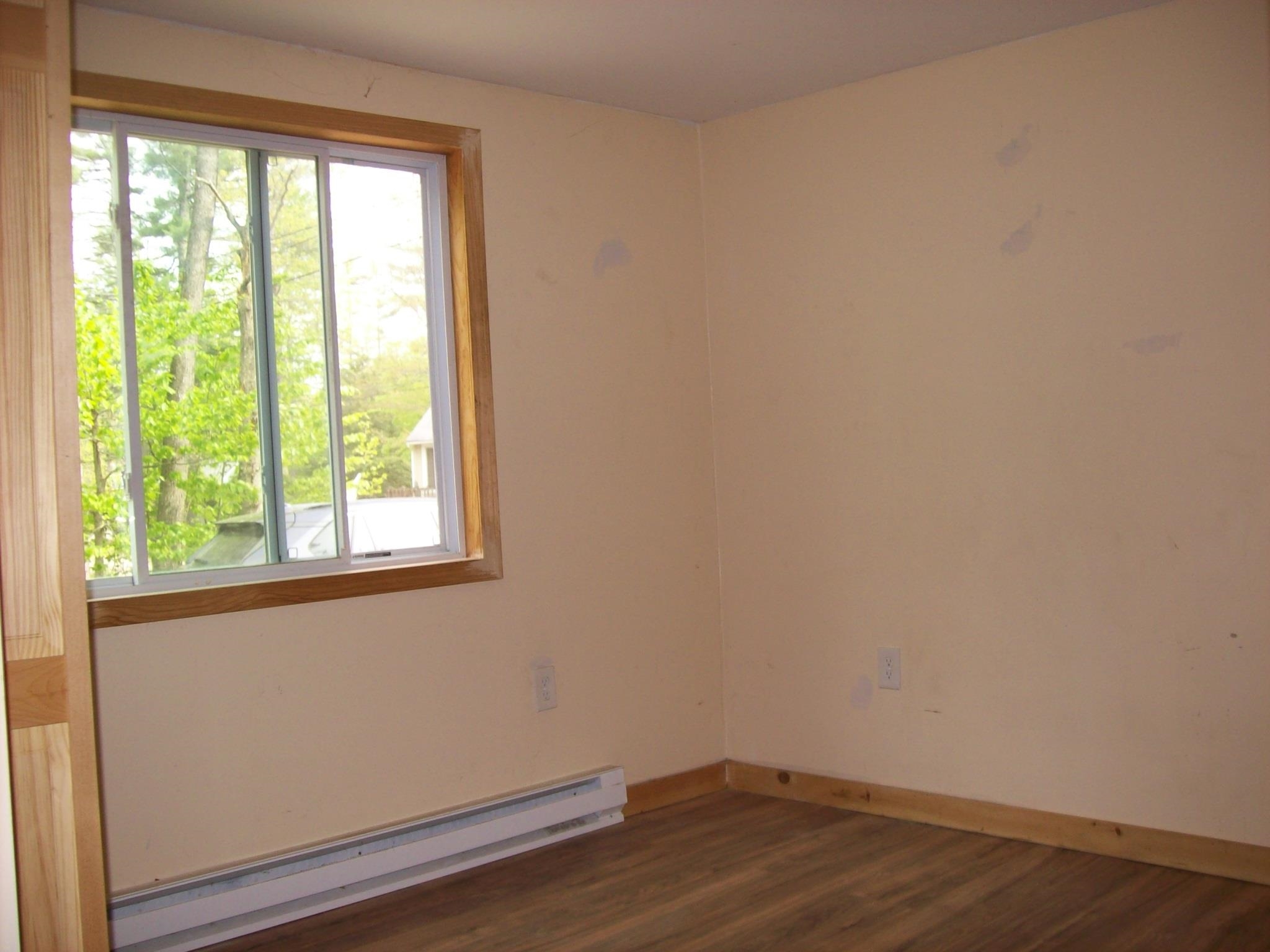 27 Karen Road Middleton, NH 03887 - Photo 5 of 7