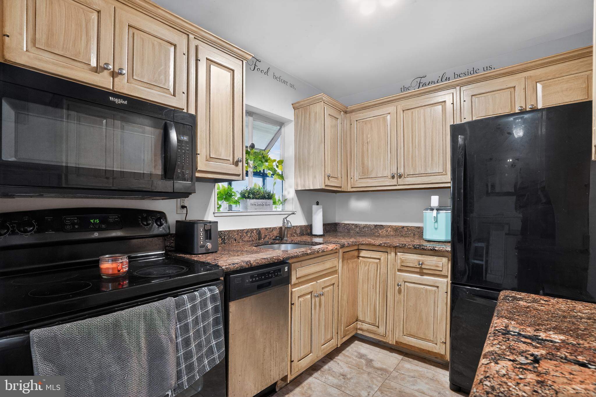 2112 Bridgewater Road Aston, PA 19014 - Photo 13 of 37 Gallery Image 13