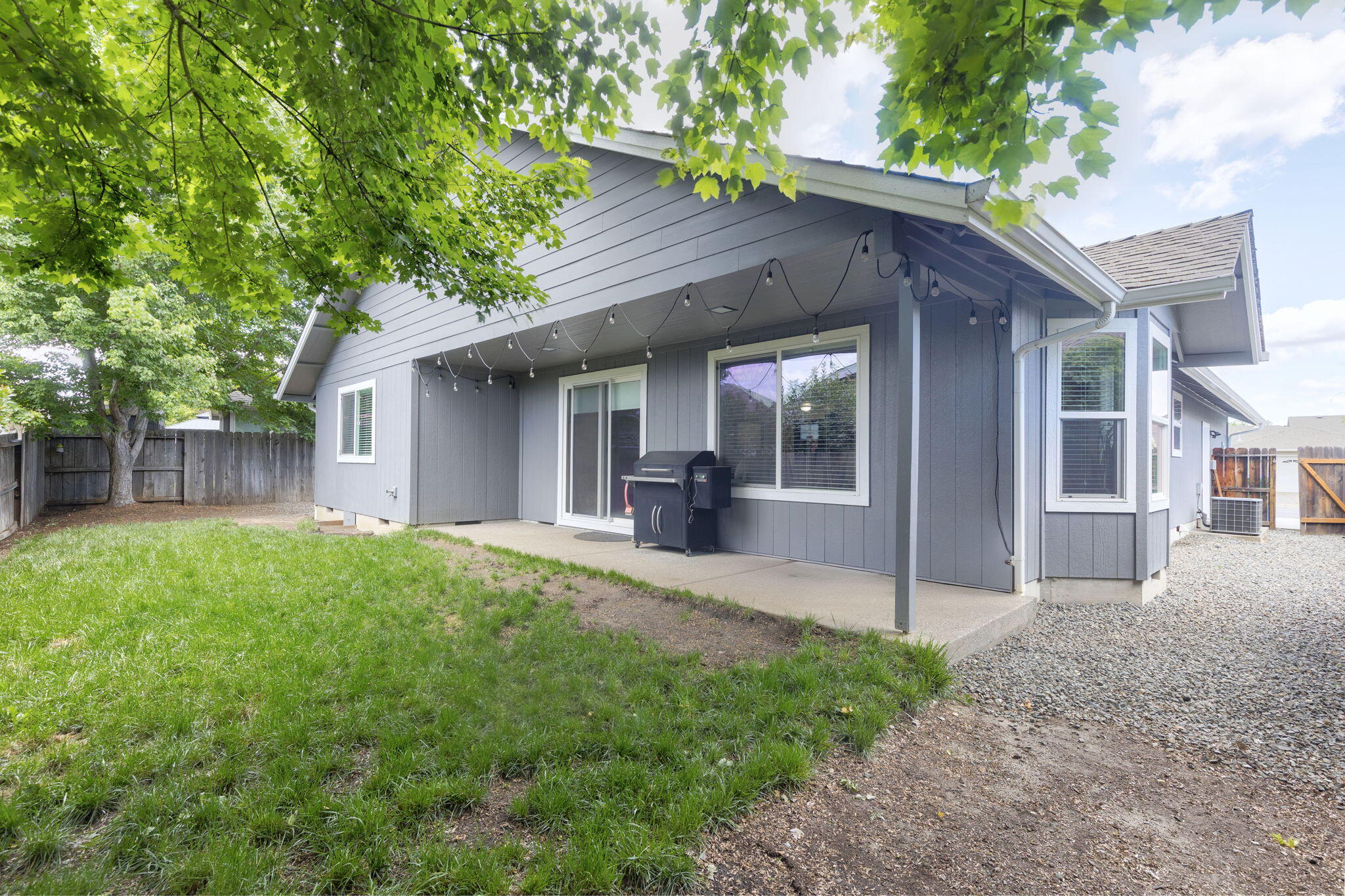 1340 George Tweed Boulevard Grants Pass, OR 97527 - Photo 18 of 22
