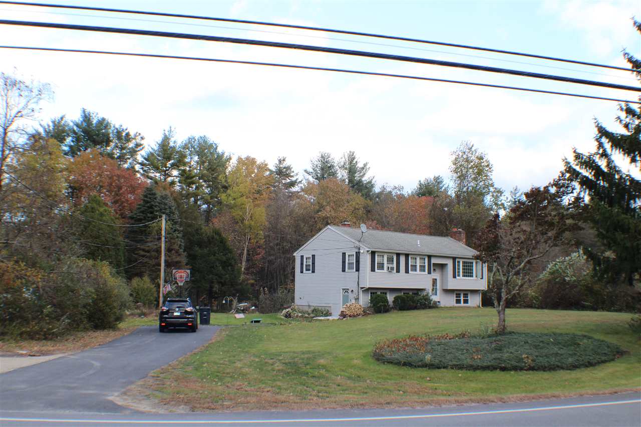 352 Island Pond Road Derry, NH 03038 - Photo 2 of 38