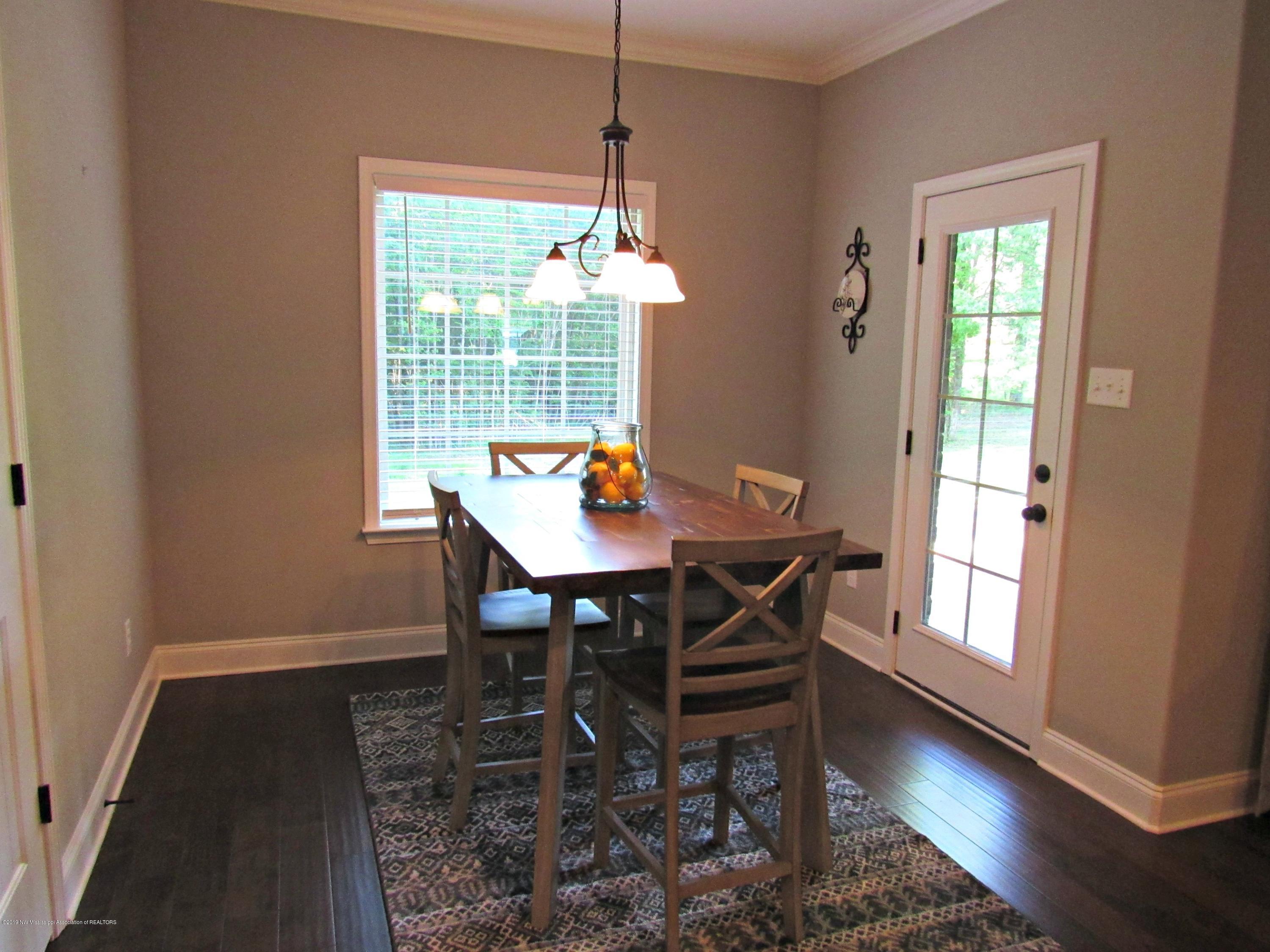2302 Pine Tree Road Hernando, MS 38632 - Photo 14 of 41 breakfast room