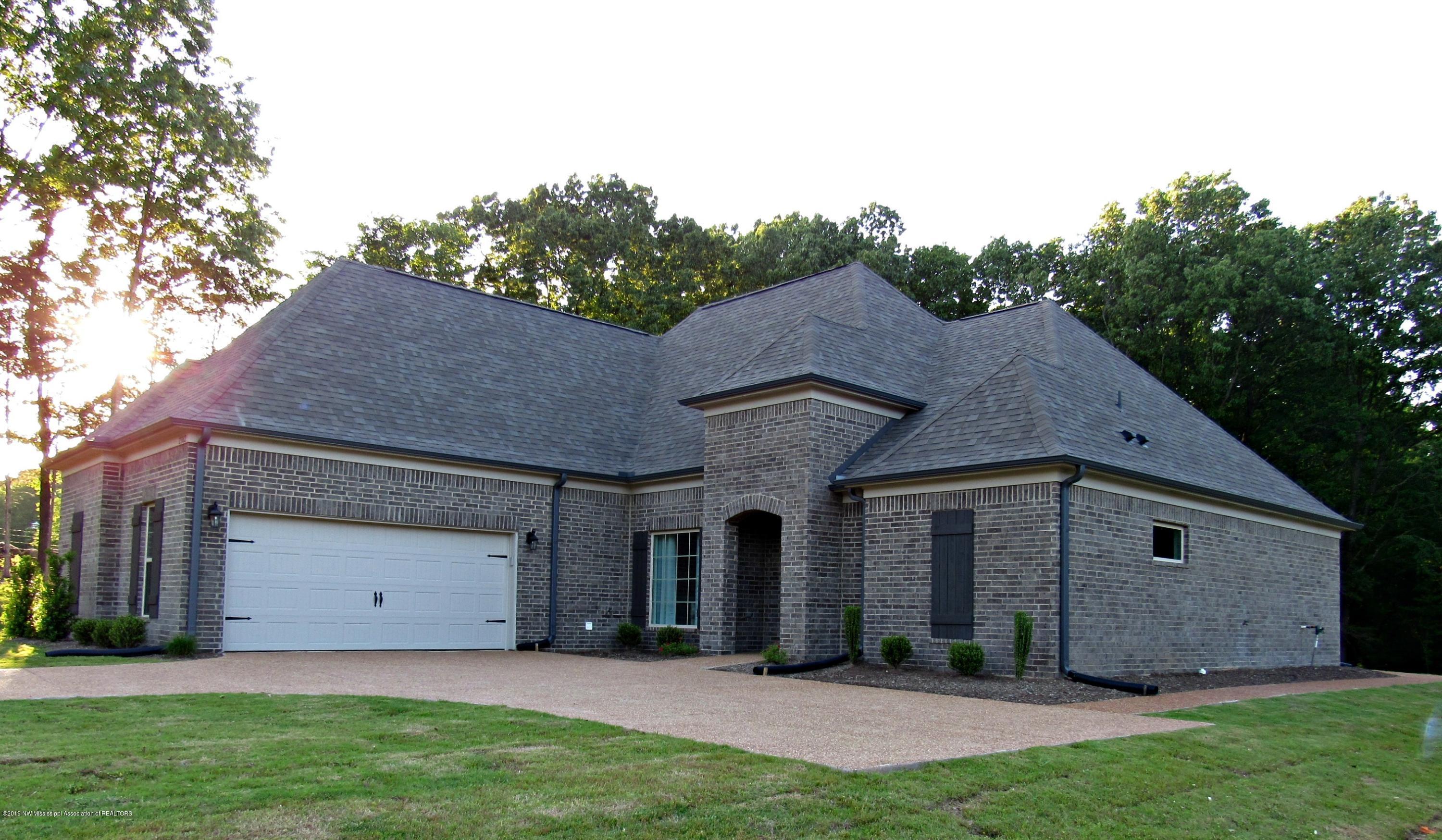 2302 Pine Tree Road Hernando, MS 38632 - Photo 3 of 41 exterior 2 car garage