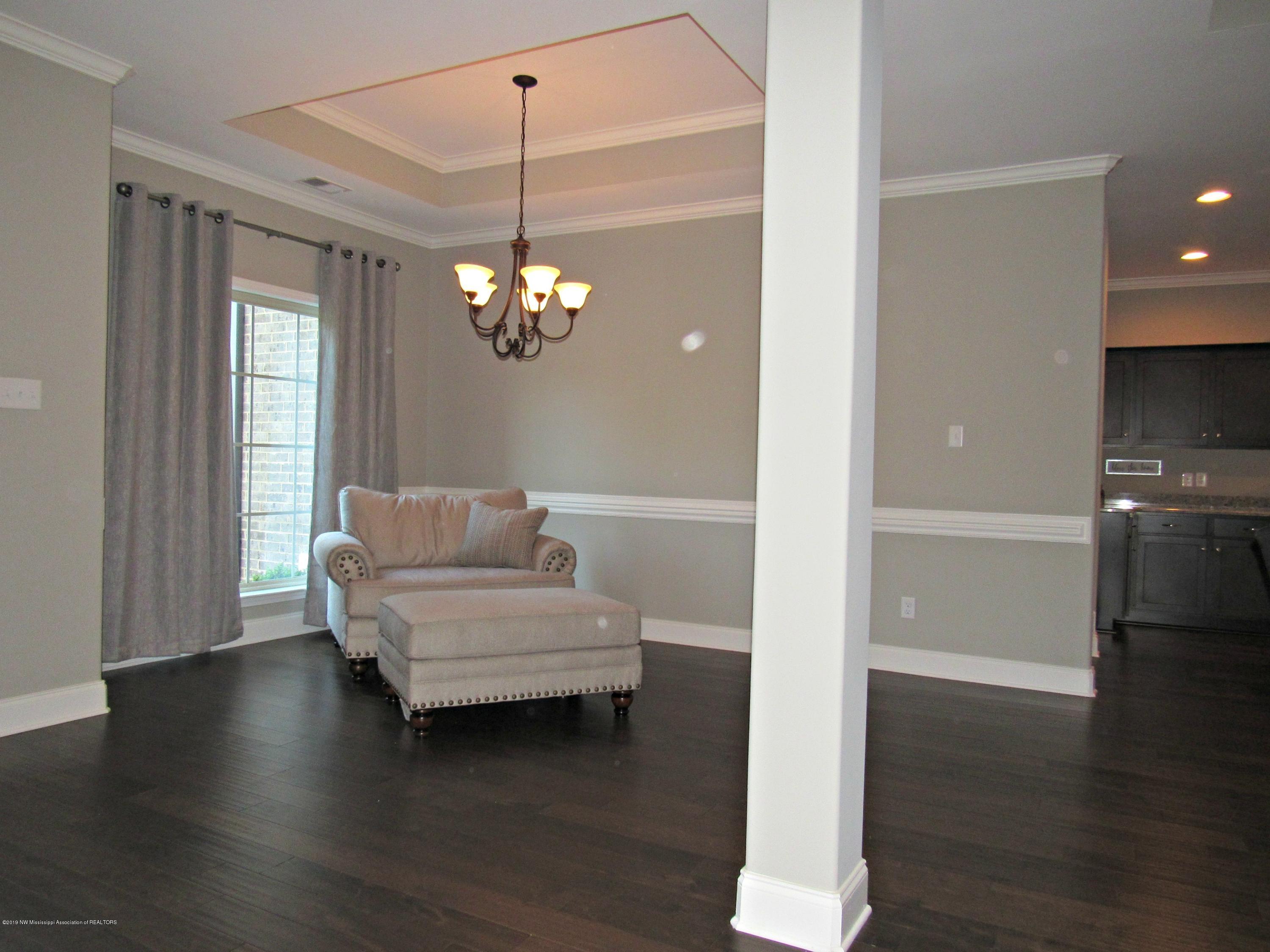 2302 Pine Tree Road Hernando, MS 38632 - Photo 6 of 41 Formal Dining