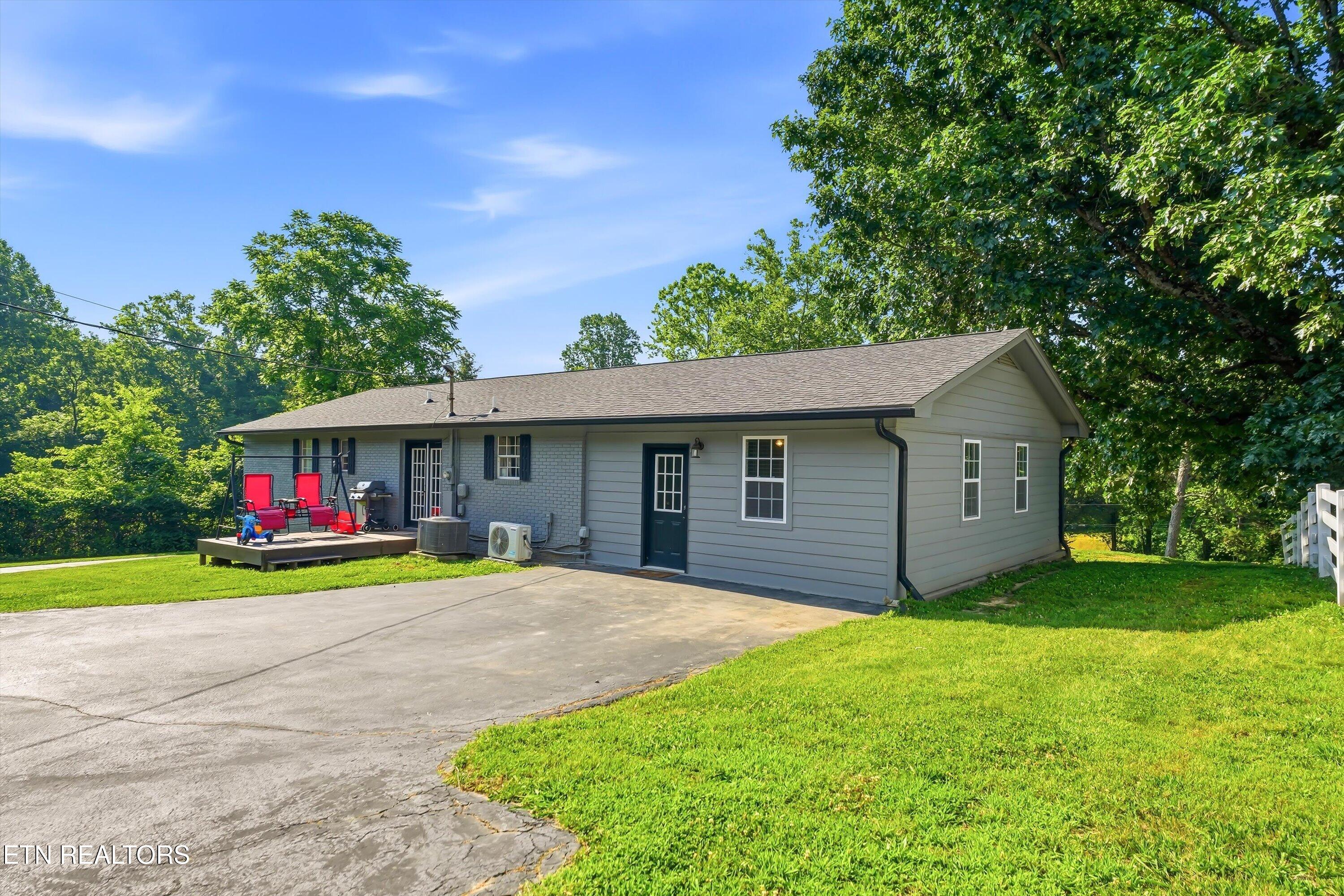 379 Wells Road Powell, TN 37849 - Photo 28 of 39 32-379 Wells Rd FINAL-30