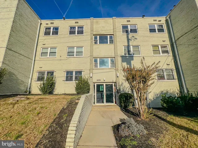 $1,750 | 4810 Quarles Street Northeast, Unit 201, Washington, DC 20019