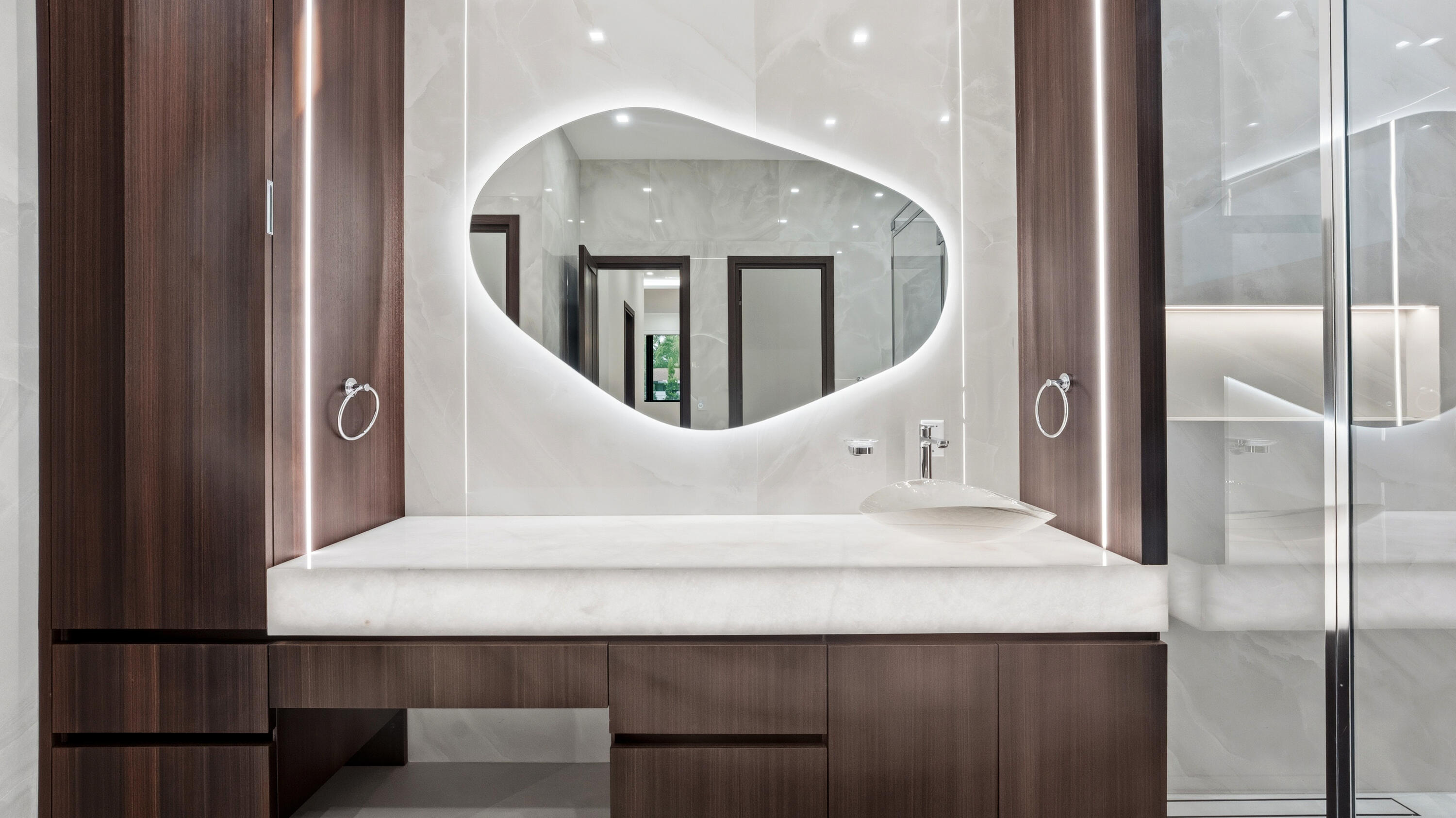 274 Northeast 3rd Court Boca Raton, FL 33432 - Photo 17 of 59 MASTER BATHROOM