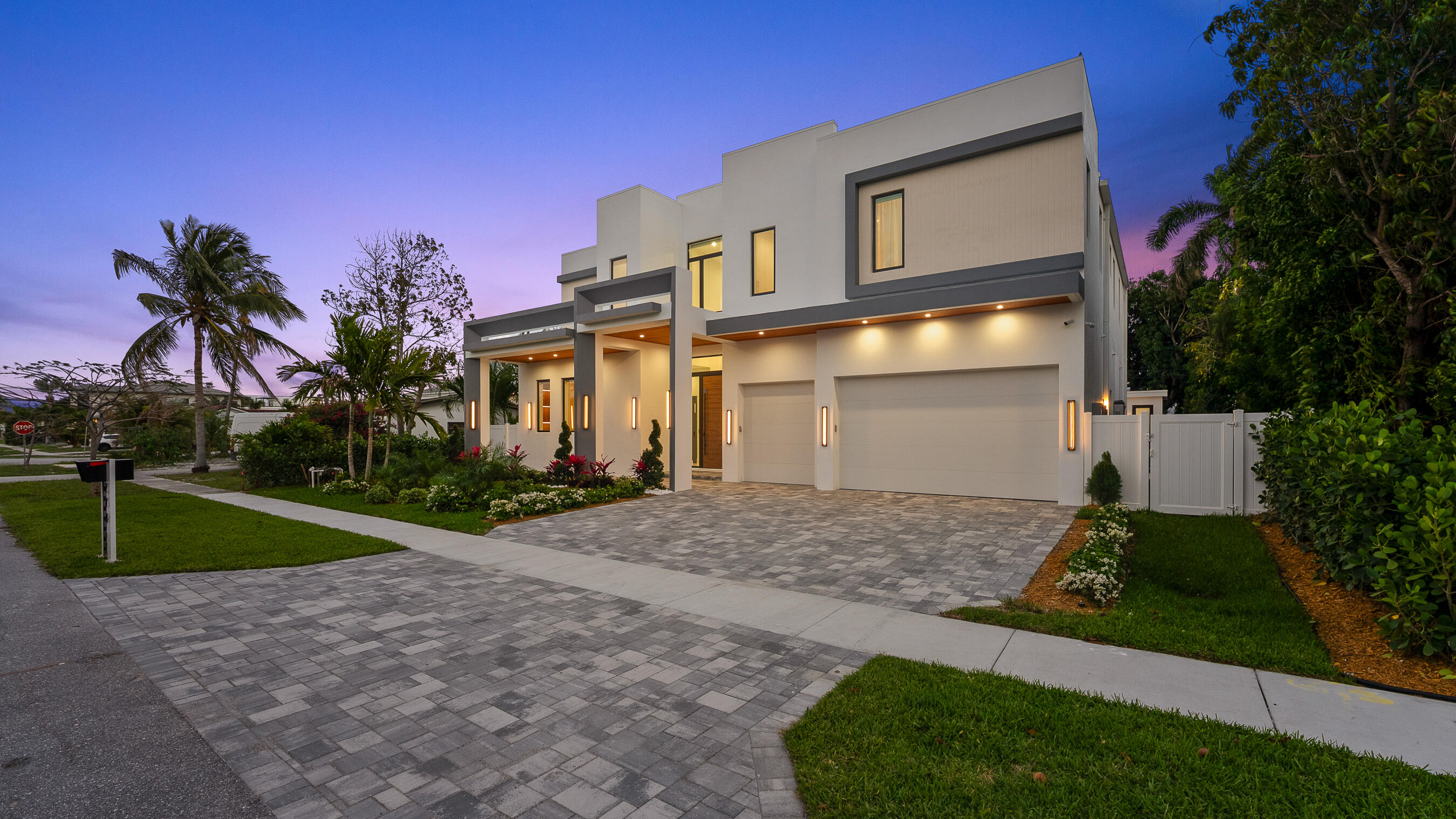 274 Northeast 3rd Court Boca Raton, FL 33432 - Photo 2 of 59 FRONT ELEVATION