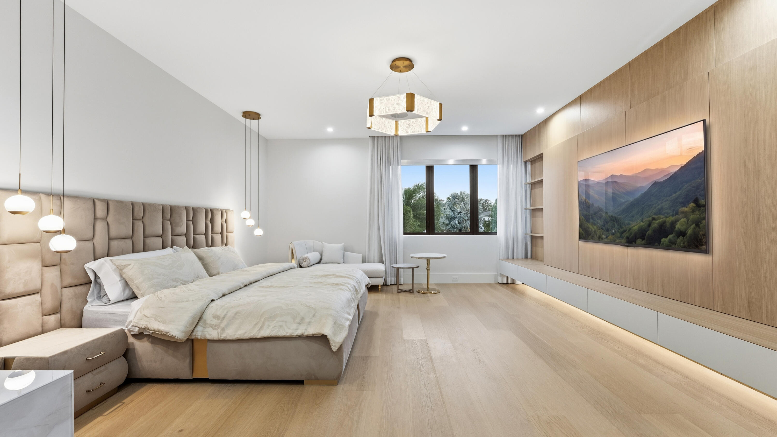 274 Northeast 3rd Court Boca Raton, FL 33432 - Photo 25 of 59 MASTER BEDROOM UPSTAIRS