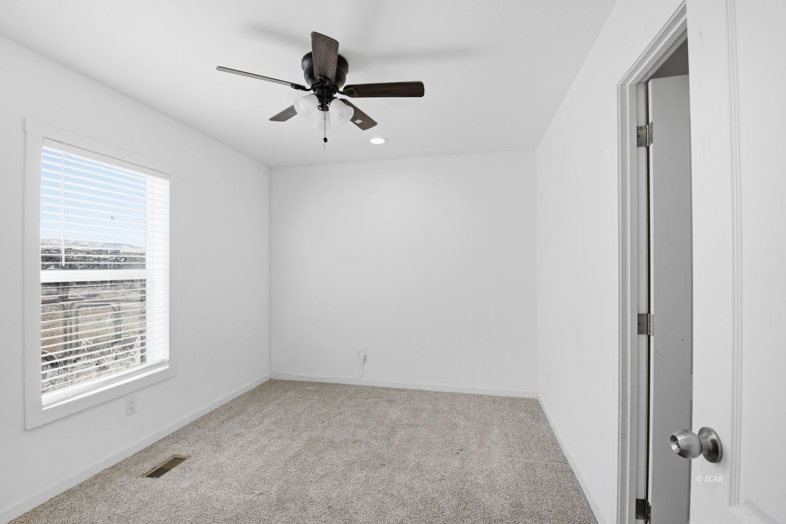 5731 Sulphur Spring Street Elko, NV 89801 - Photo 21 of 33 Gallery Image 21