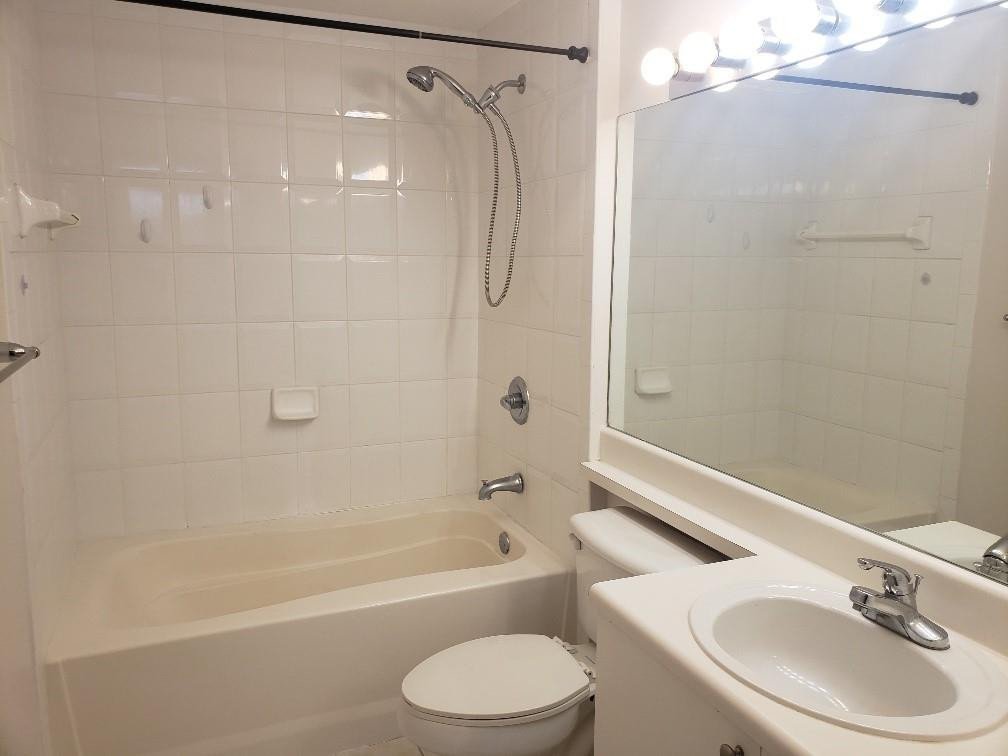 7920 North Nob Hill Road, Unit 104 Tamarac, FL 33321 - Photo 10 of 19 Photo 10