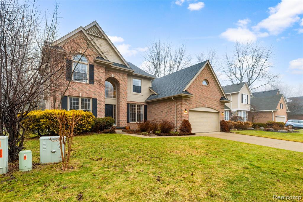 1028 Chesapeake Rochester Hills, MI 48307 - Photo 2 of 52