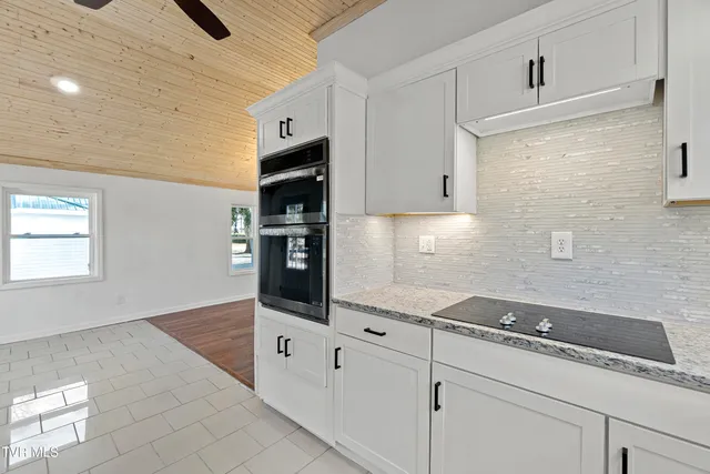 $429,000 | 152 Hemlock Street, Mount Carmel, TN 37645