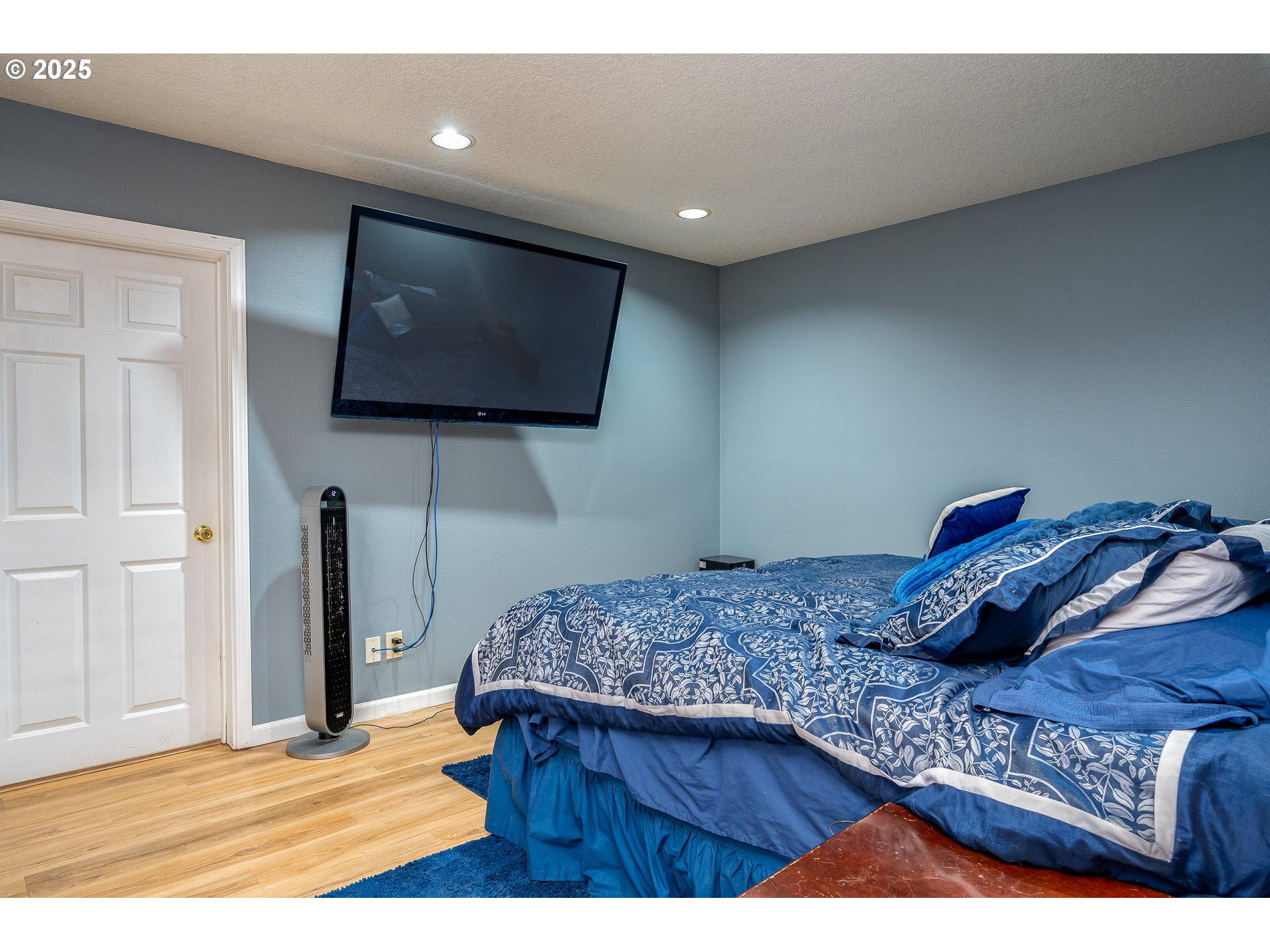 2837 Southeast 90th Place Portland, OR 97266 - Photo 17 of 40