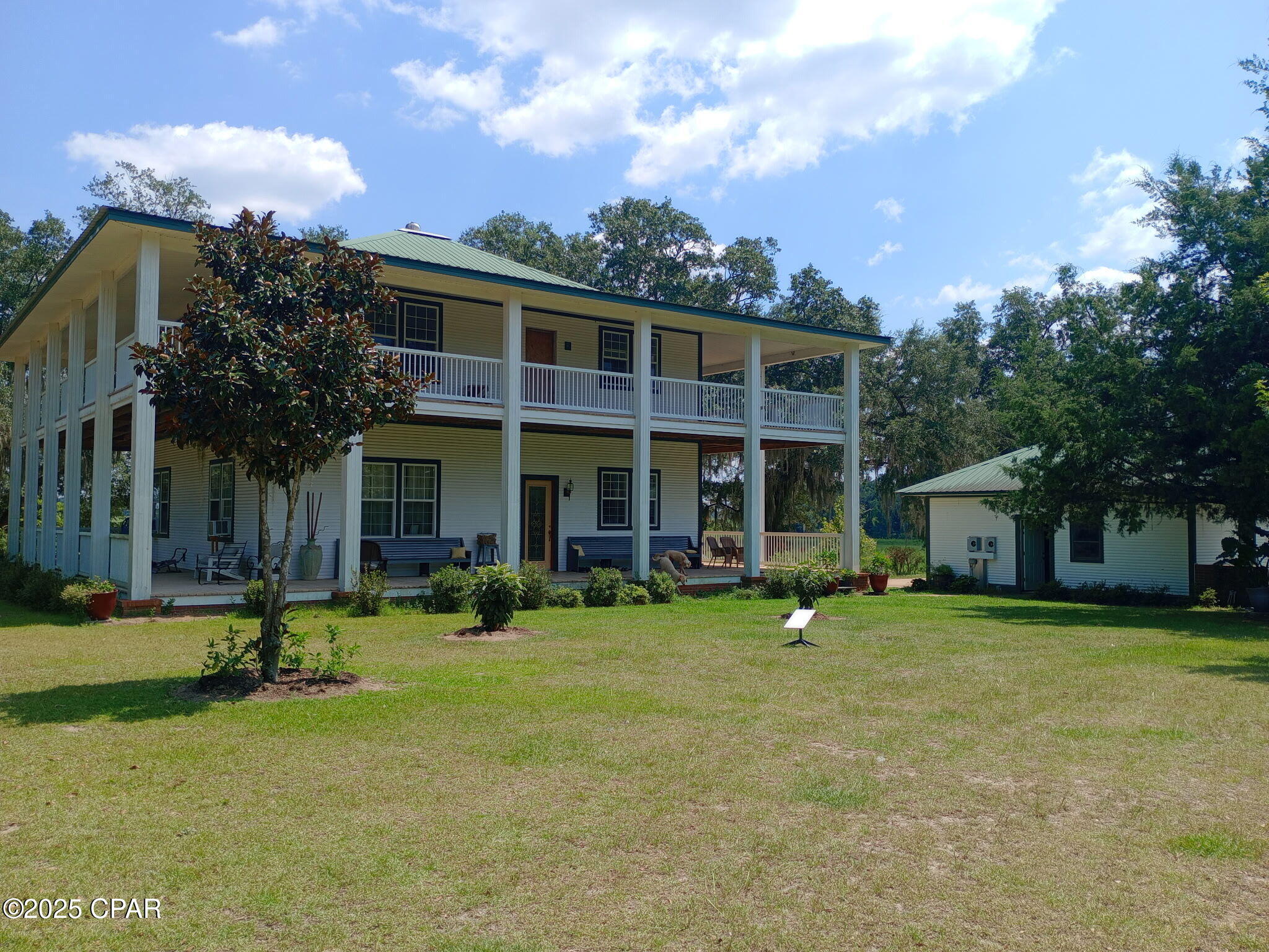 4686 Dunaway Road Bascom, FL 32423 - Photo 3 of 77