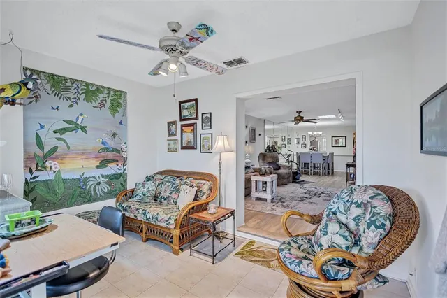 $249,900 | 2231 Lark Circle East, Unit F, Palm Harbor, FL 34684