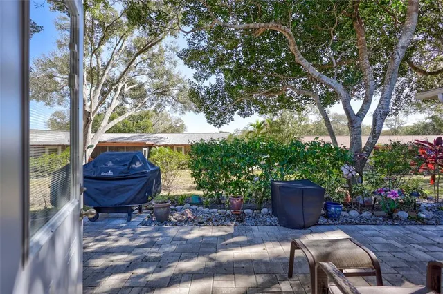 $249,900 | 2231 Lark Circle East, Unit F, Palm Harbor, FL 34684