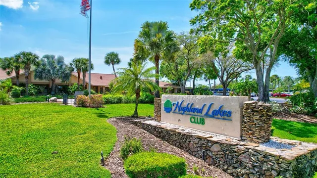 $249,900 | 2231 Lark Circle East, Unit F, Palm Harbor, FL 34684