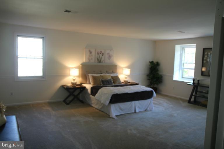 11922 Riders Lane Reston, VA 20191 - Photo 14 of 24 Master Bedroom