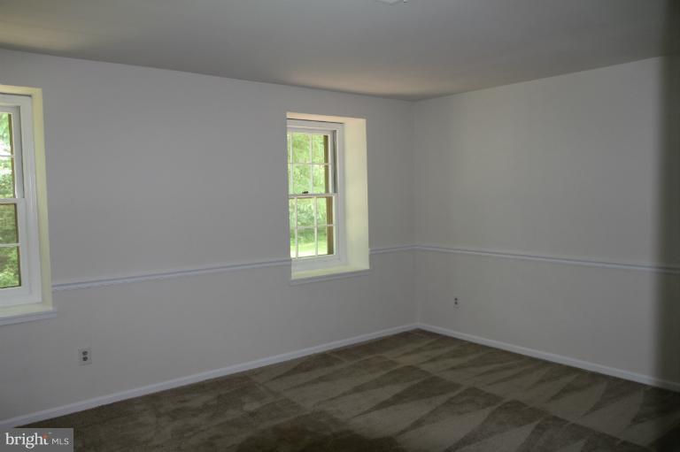 11922 Riders Lane Reston, VA 20191 - Photo 22 of 24 Bedroom 2
