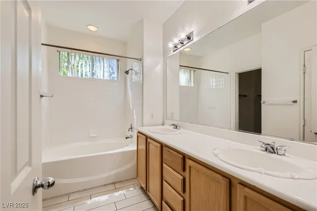 $2,075 | 7677 Alexander Hills Street, Las Vegas, NV 89139