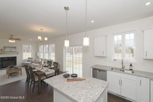 $674,980 | 2 Balsam Court, Ballston, NY 12019