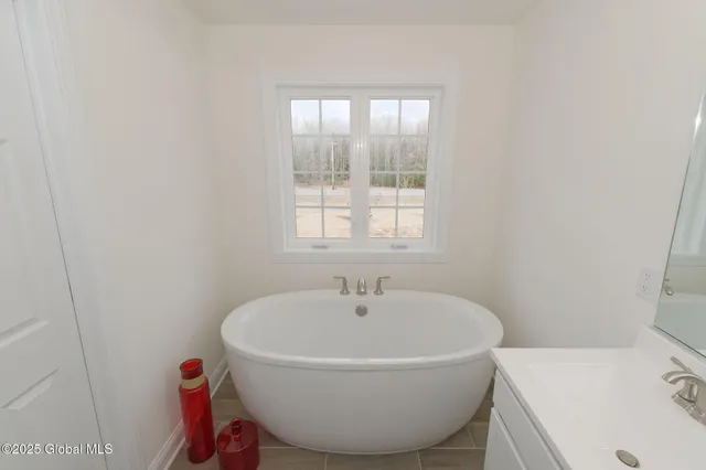 $674,980 | 2 Balsam Court, Ballston, NY 12019