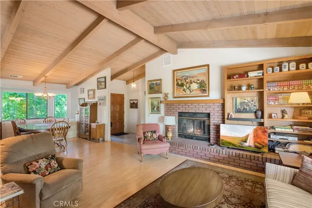 $876,500 | 711 Tumble Creek Lane, Fallbrook, CA 92028