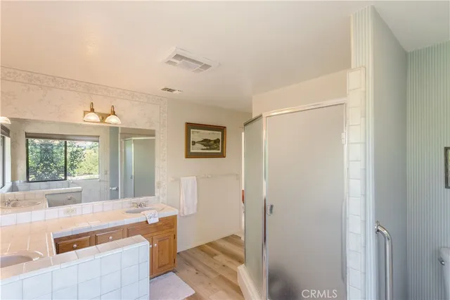 $876,500 | 711 Tumble Creek Lane, Fallbrook, CA 92028