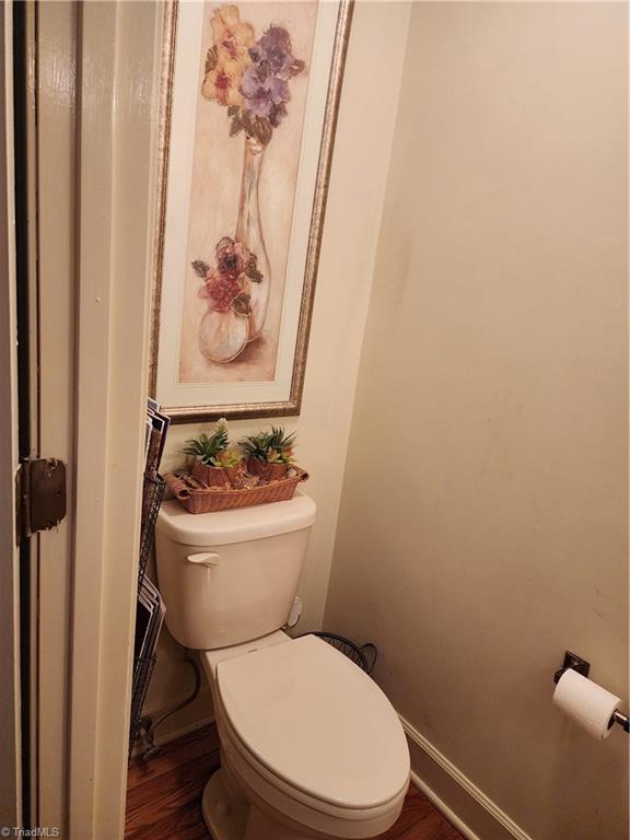 305 Old Farms Road Wilkesboro, NC 28697 - Photo 19 of 42