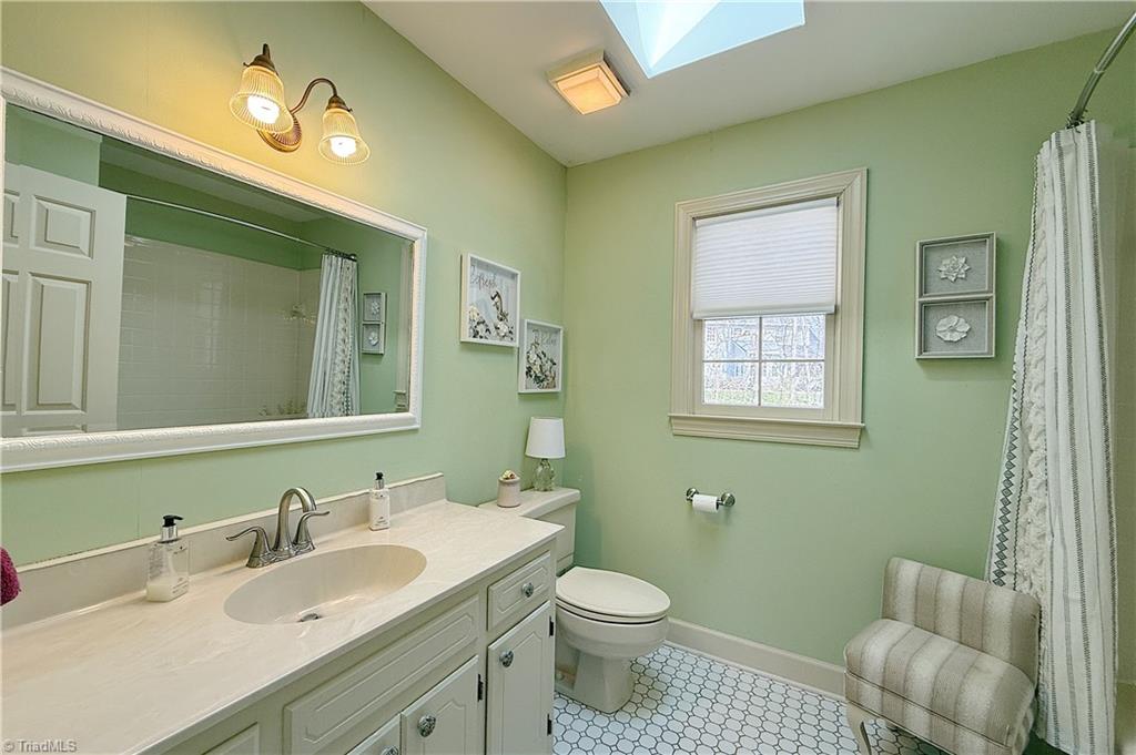 305 Old Farms Road Wilkesboro, NC 28697 - Photo 34 of 42