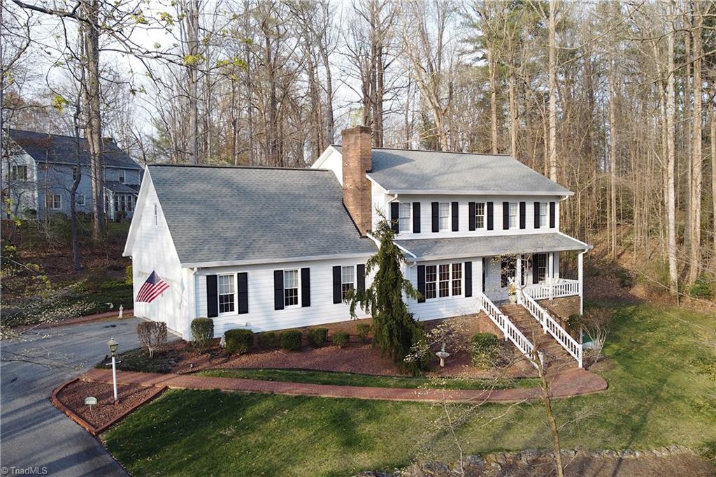 305 Old Farms Road Wilkesboro, NC 28697 - Photo 8 of 42