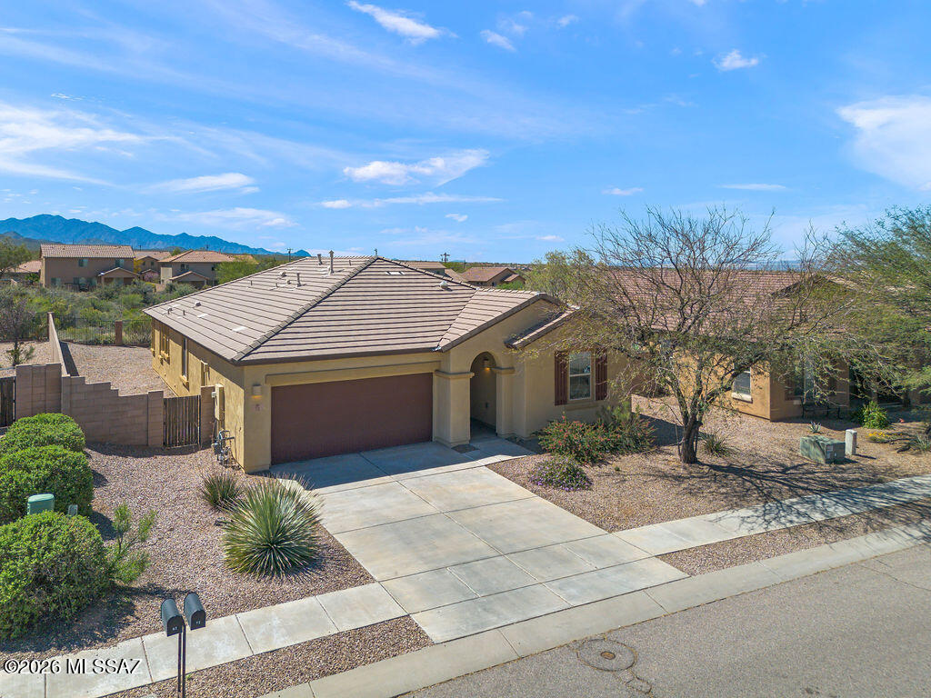 72 East Forrest Feezor Street Vail, AZ 85641 - Photo 1 of 41