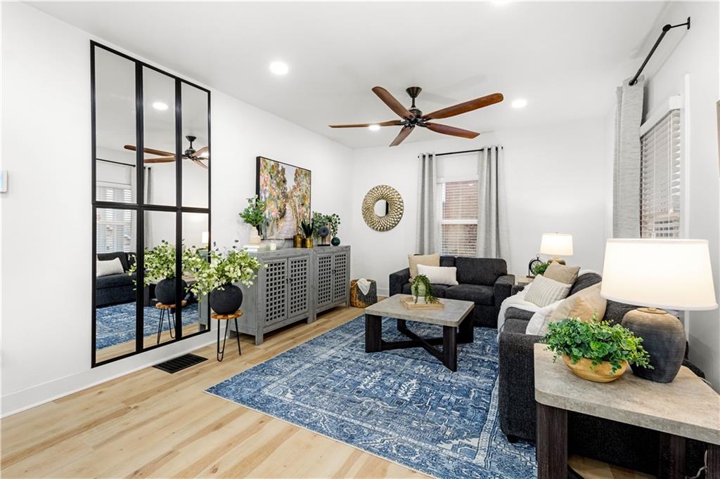 285 Patterson Avenue Bridgeville, PA 15017 - Photo 10 of 33 When you walk into your new home you will instantly relax.