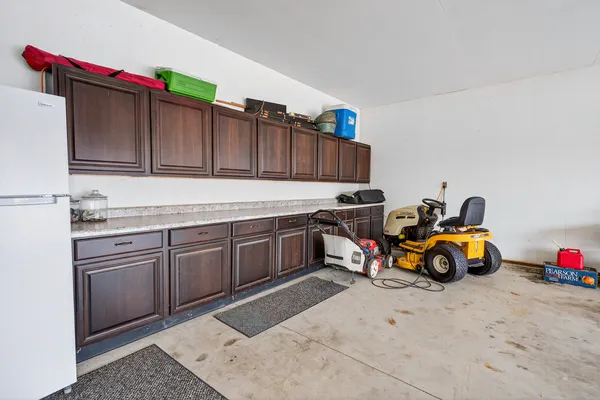 $314,900 | 2712 North 13th Street, Clinton, IA 52732