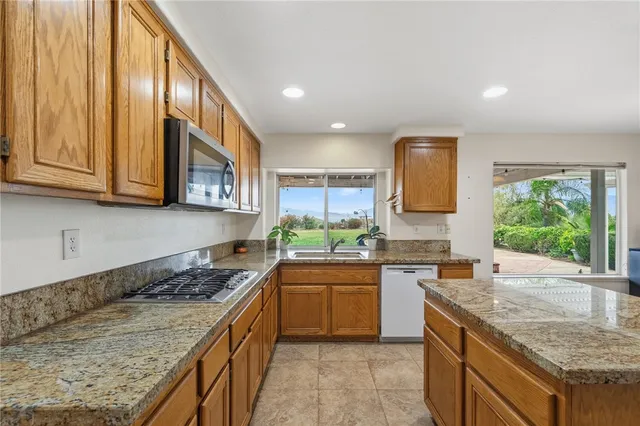 $829,900 | 2113 South Wild Canyon Drive, Grand Terrace, CA 92324