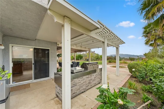 $829,900 | 2113 South Wild Canyon Drive, Grand Terrace, CA 92324