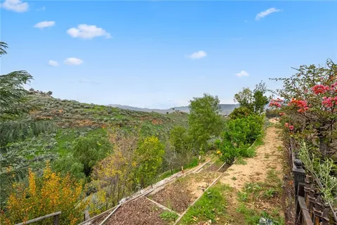 $829,900 | 2113 South Wild Canyon Drive, Colton, CA 92324