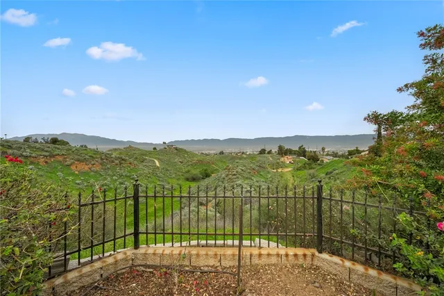 $829,900 | 2113 South Wild Canyon Drive, Grand Terrace, CA 92324