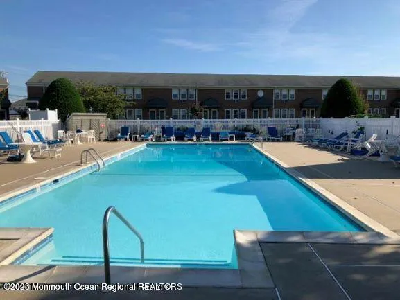 $2,000 | 310 Maryland Avenue, Unit 20B, Point Pleasant Beach, NJ 08742