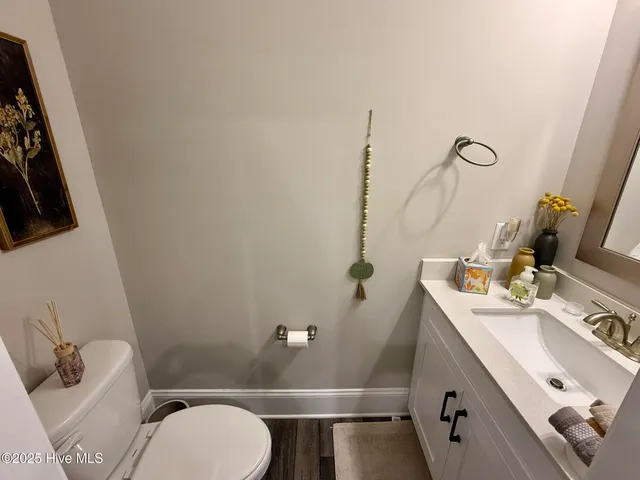 $2,200 | 304 Mashie Court, West End, NC 27376