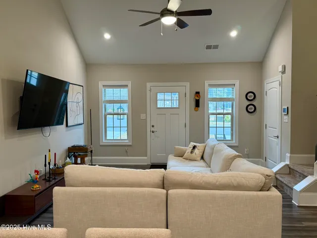 $2,200 | 304 Mashie Court, West End, NC 27376