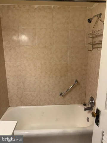 $97,000 | 1324 Locust Street, Unit 528, Philadelphia, PA 19107