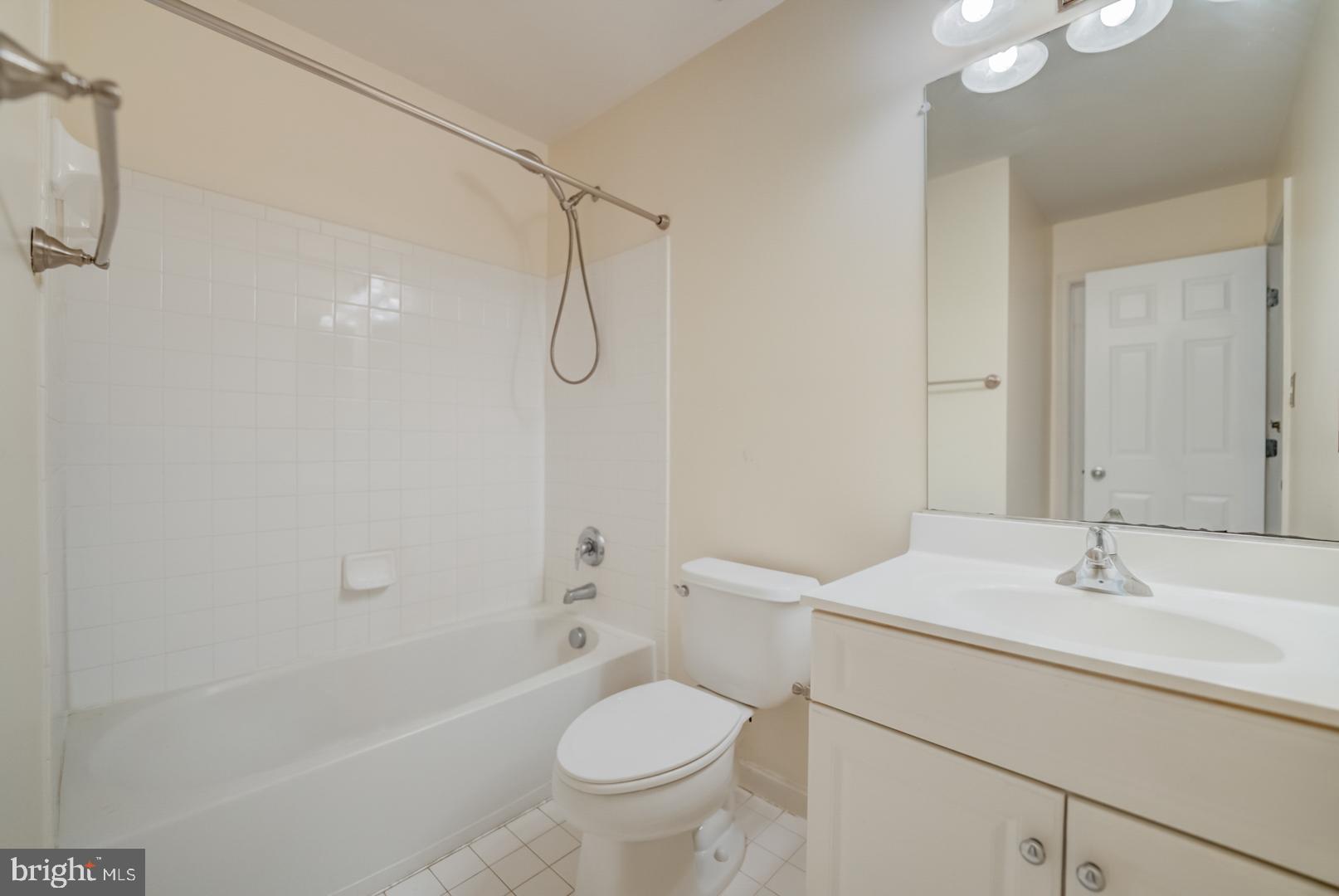 3635 Expedition Drive Triangle, VA 22172 - Photo 20 of 26